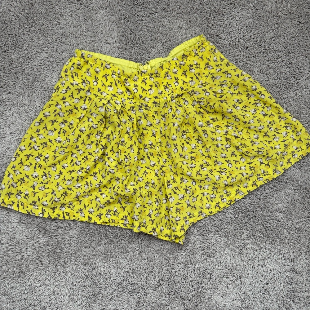 Broadway & Broome Yellow Floral Silk Pleated High Waisted Shorts Madewell